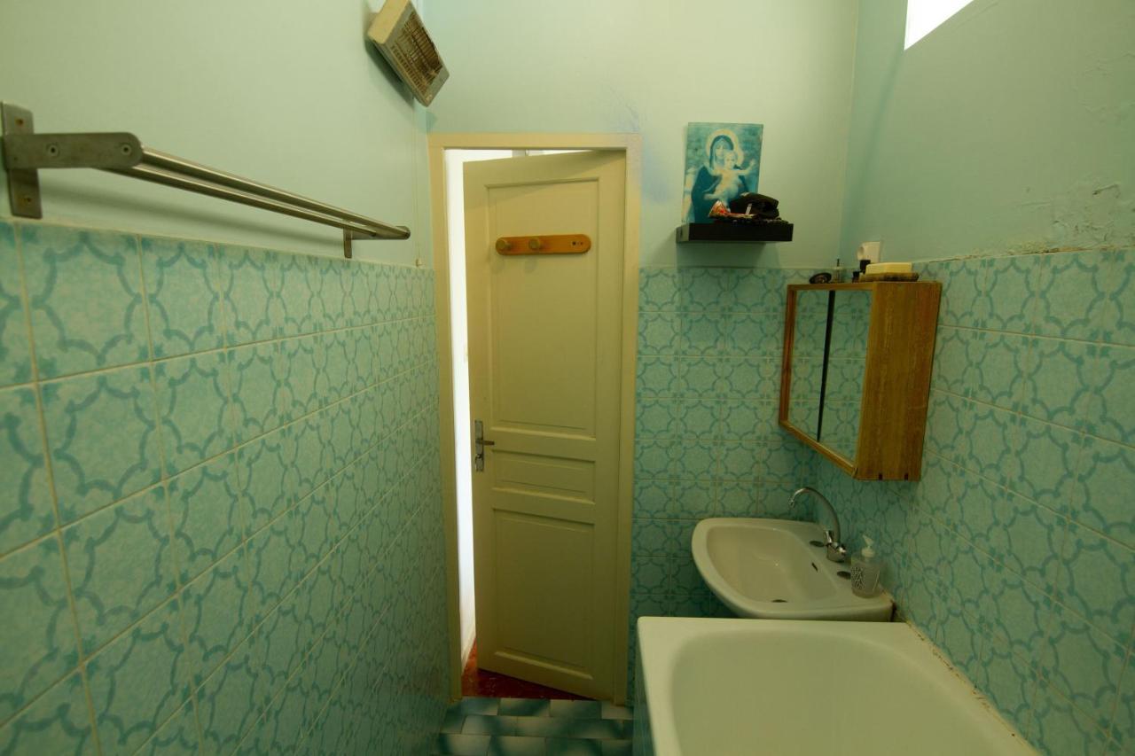 Jolie Chambre Dans Appartement Cosy En Plein Centre มาร์กเซย ภายนอก รูปภาพ