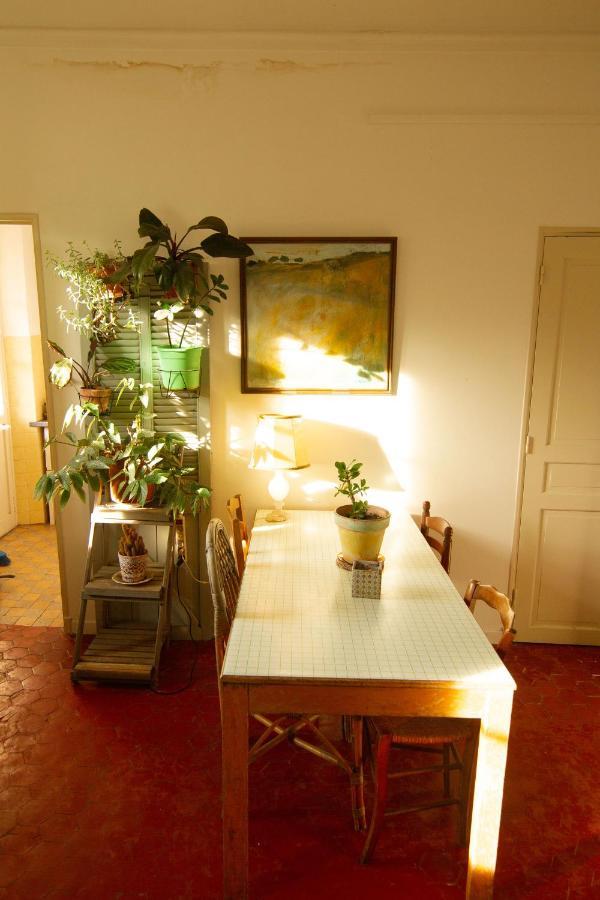 Jolie Chambre Dans Appartement Cosy En Plein Centre มาร์กเซย ภายนอก รูปภาพ